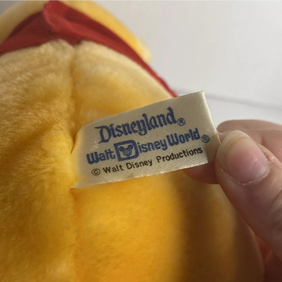 Vintage Disney Disneyland Plush Stuffed Animal Korea Winnie The Pooh Yellow Bear - Picture 5 of 5